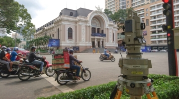 ベトナム・ホーチミン市で地下鉄工事のジャイロ測量